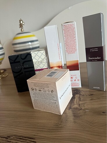 Avon parfüm leri