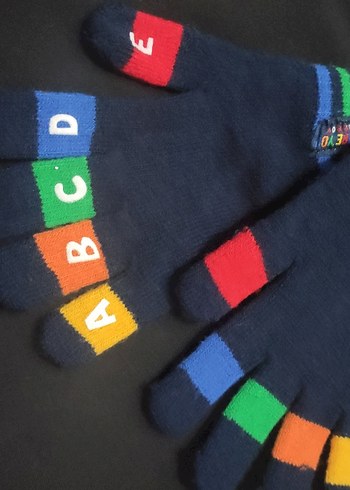 Alfebe harf desenli örgü eldiven - Görsel 5