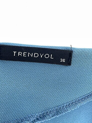 36 Beden çeşitli Renk Trendyol & Milla Kısa Elbise %70 İndirimli.