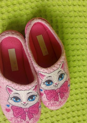 Nakışlı Pembe Kız Çocuk Sıcak Ev Terliği - Görsel 2