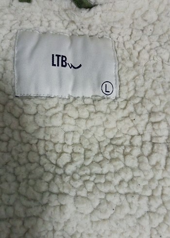 Düğmeli Yeşil Kadın Ceket, Rahat Kesim - Görsel 3