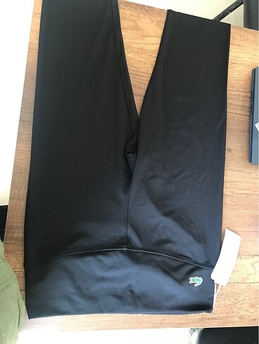 Adidas Spor tayt ve takımlar