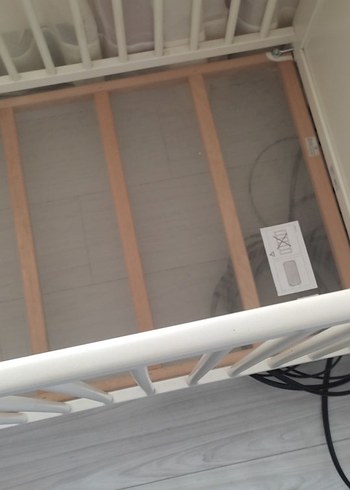 Beyaz Ahşap Bebek Beşiği - Görsel 3