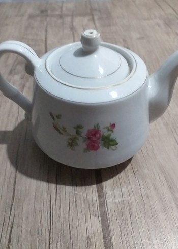 Beyaz porselen çaydanlık - Görsel 2