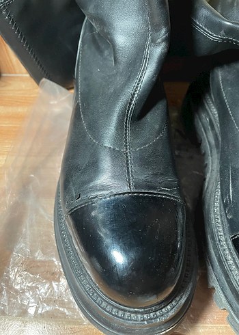 Parlak Siyah Deri Çizme - Görsel 4