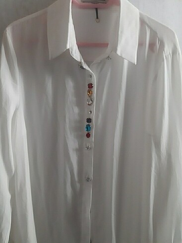 40 Beden beyaz Renk Yazlık gömlek