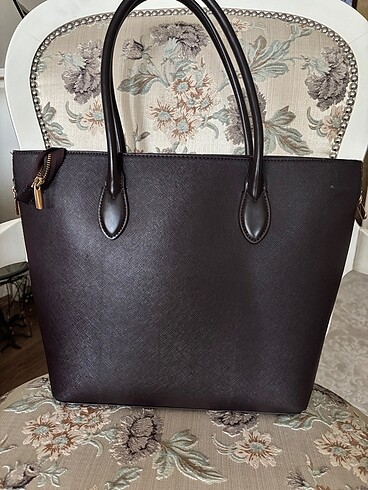 H&M Bordo omuz çantası