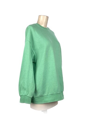 Bershka Bershka Sweatshirt %70 İndirimli.