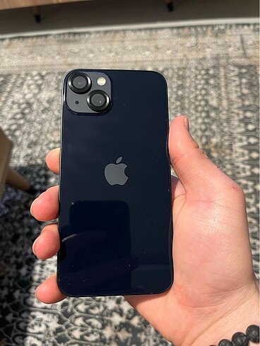 Sıfır ayarında 128gb iphone 13