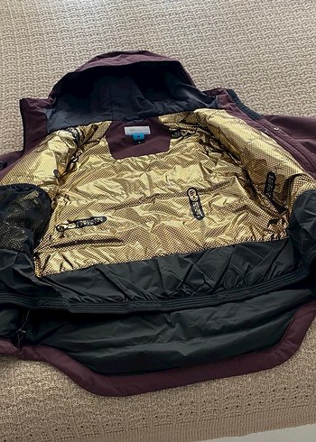 Bordo Kapüşonlu Fermuarlı Kadın Ceket - Görsel 3