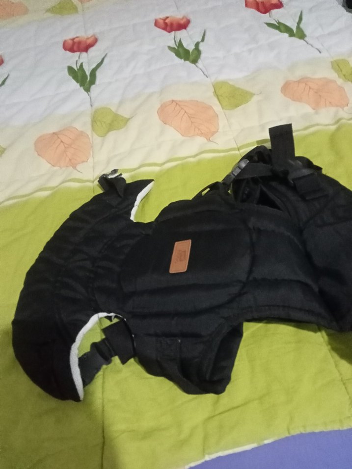 Siyah Bebek Taşıyıcı - Görsel 2