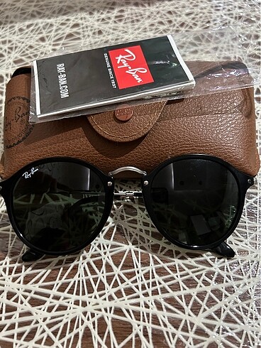 Ray ban siyah güneş gözlüğü