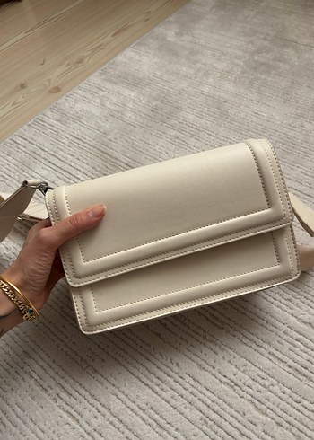 Stradivarius Beyaz Deri Kemerli Kadın Çanta - Görsel 2