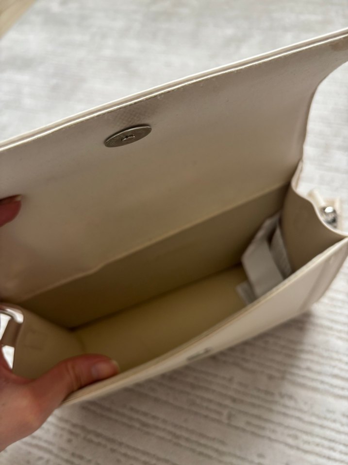 Stradivarius Beyaz Deri Kemerli Kadın Çanta - Görsel 3