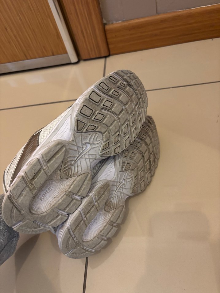 Nike v5 RNR - Görsel 3