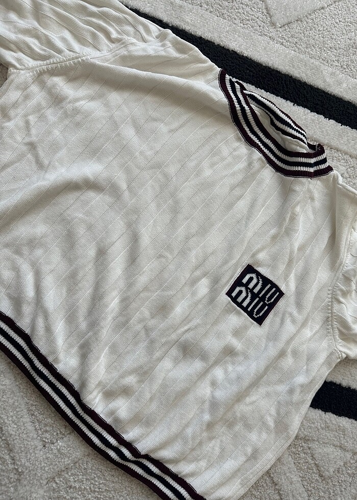 Miumiu t-shirt - Görsel 2