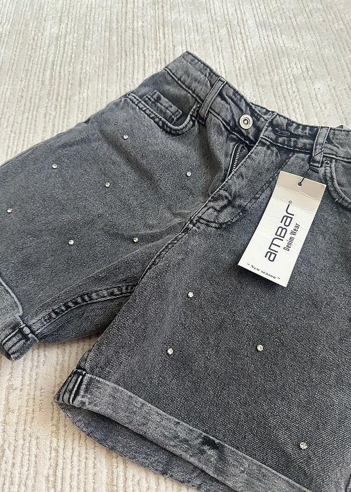 Taşlı şort - Görsel 3