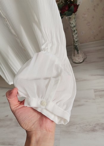 s Beden Zara beyaz Piliseli Kadın Şifon gömlek