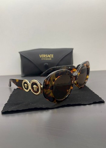 Versace Kahverengi Tokalı Kadın Gözlüğü