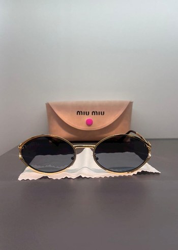 Miu Miu Vintage Kadın Güneş Gözlüğü