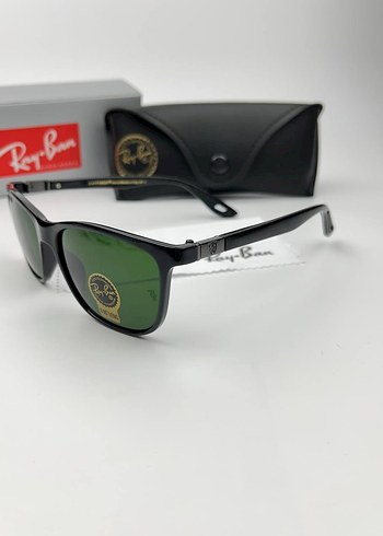Ray Ban