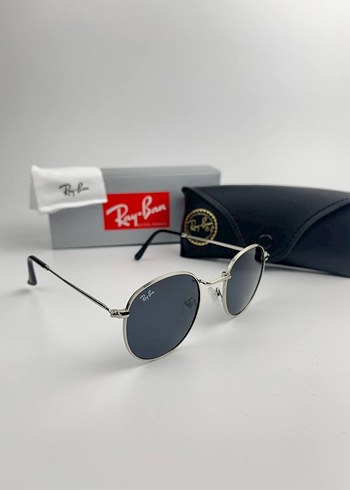 Ray Ban