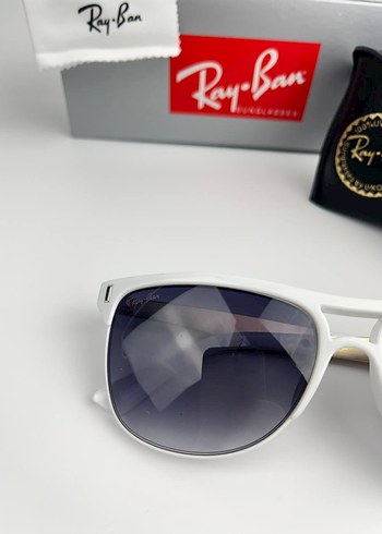 Ray-Ban Beyaz Çerçeveli Gri Camlı Erkek Güneş Gözlüğü - Görsel 6