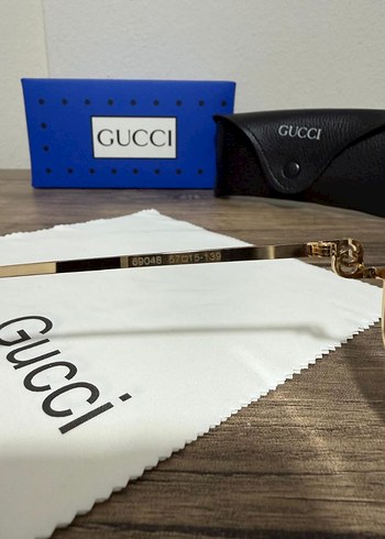 Gucci Gucci Parlak Altın Kadın Güneş Gözlüğü