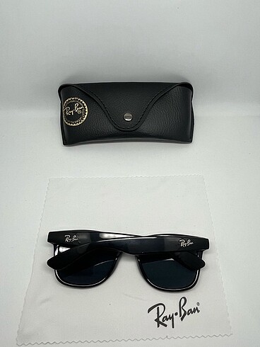 Beden Rayban Wayfarer