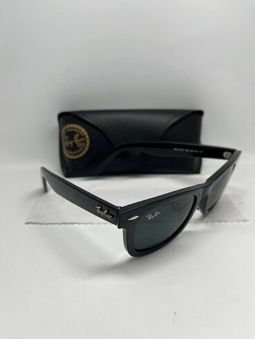 Beden Rayban Wayfarer Model