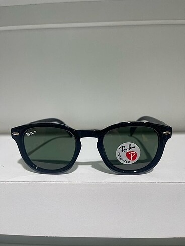 Rayban güneş gözlüğü
