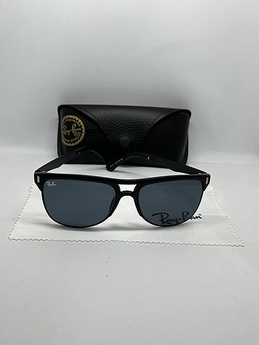 Rayban güneş gözlüğü