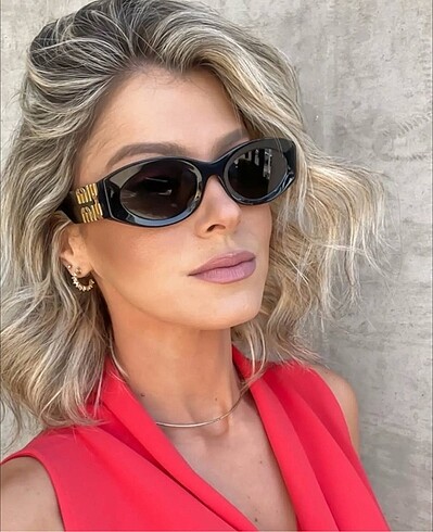 Miu Miu Miu miu güneş gözlüğü