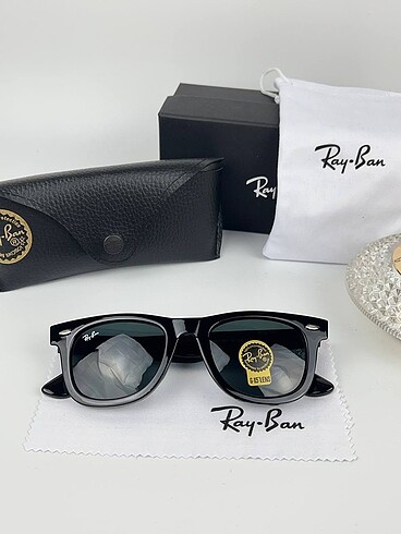 Beden siyah Renk Rayban wayfarer