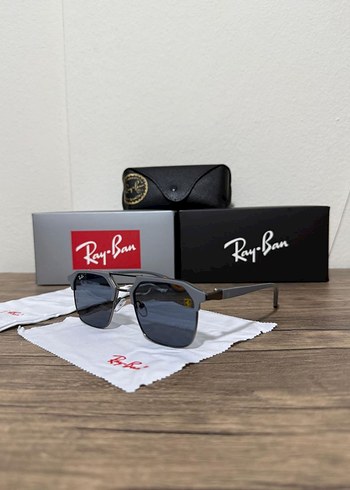 Ray-Ban Gri Modern Erkek Güneş Gözlüğü