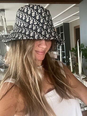 Dior Şapka