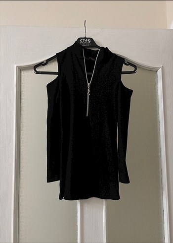 Siyah Gotik Yüksek Yakalı Bluz