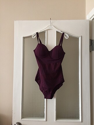 Mürdüm-mor bikini