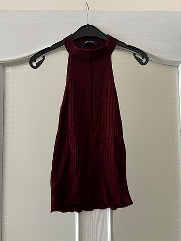 Halter yaka