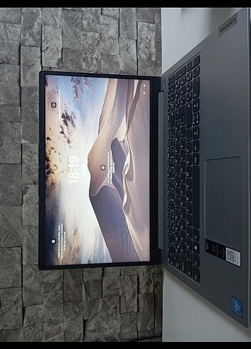 Lenovo IdeaPad 1
