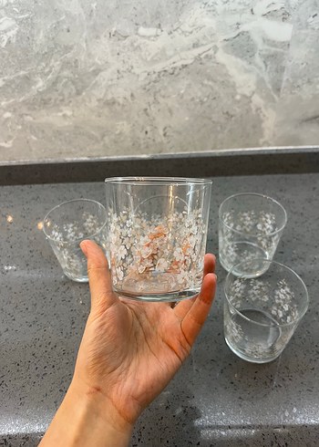 Beyaz Çiçek Desenli Cam Bardak - Görsel 3