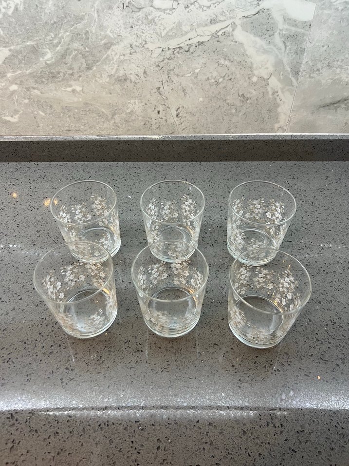 Beyaz Çiçek Desenli Cam Bardak - Görsel 4