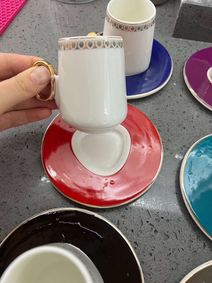 Altın Saplı Renkli Fincan ve Tabak Seti - Görsel 3