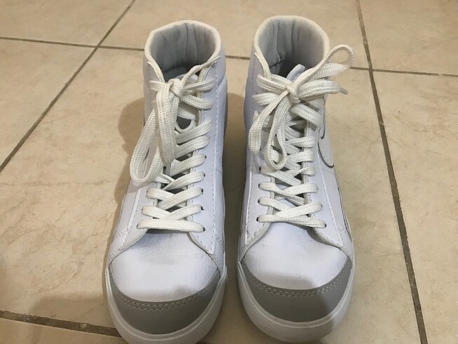 Nike Blazer spor ayakkabı