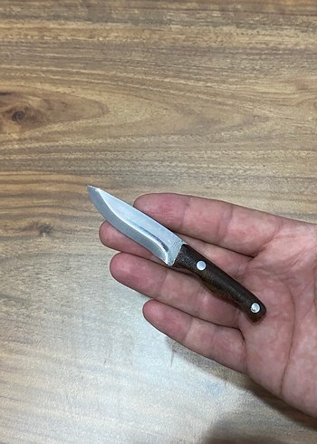 Beden Kahverengi Saplı Mini Bıçak ve Kılıf