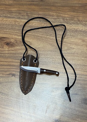 Kahverengi Saplı Mini Bıçak ve Kılıf