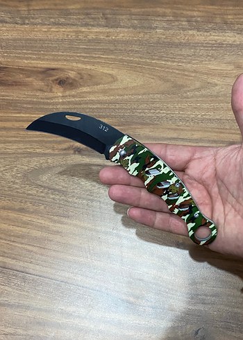 Kamuflaj Saplı Siyah Bıçak