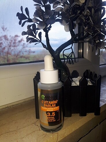 Garnier C vitaminiParlak super aydınlatıcı serum