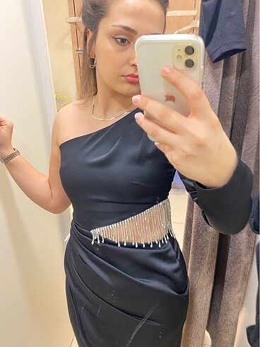 Siyah saten midi boy beli taşlı abiye - Görsel 4