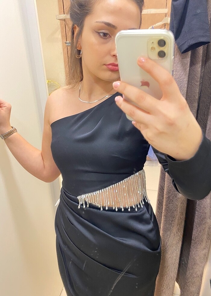 Siyah saten midi boy beli taşlı abiye - Görsel 4